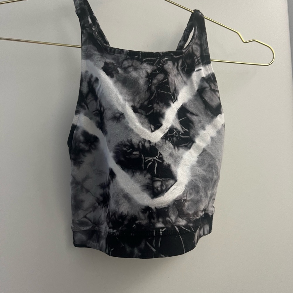 Black and White Tie-Dye Crop Top